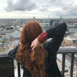 Meet your Posher, Katelyn